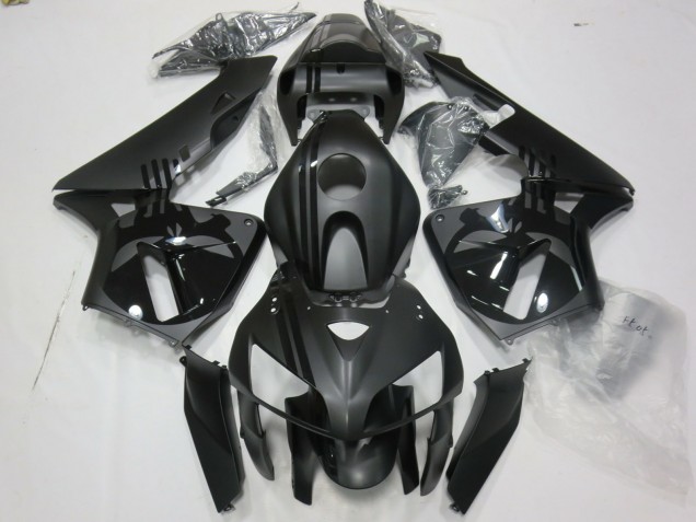 Castigador Negro Mate 05-06 CBR600RR Carenado Castigador Negro Mate 05-06 CBR600RR Carenado