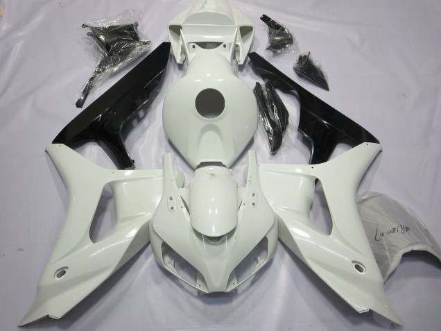En Blanco & Negro 06-07 CBR1000RR Carenado En Blanco & Negro 06-07 CBR1000RR Carenado