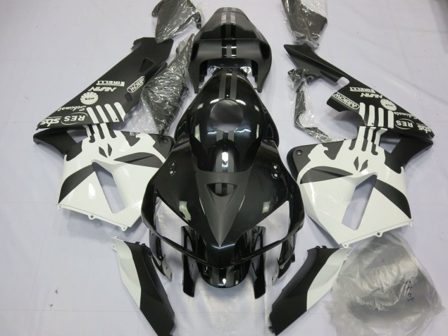 Logotipos En Negro Mate & Puisher 05-06 CBR600RR Carenado Logotipos En Negro Mate & Puisher 05-06 CBR600RR Carenado