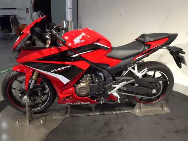 Descuento Carenados Moto Honda CBR400R 2022 - Rojo Blanco Negro Brillante