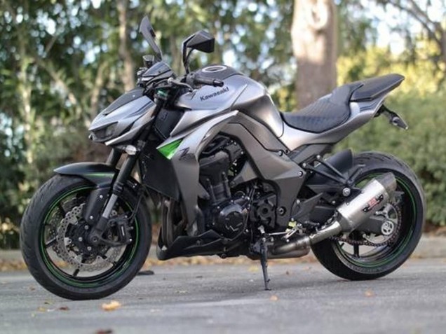 Descuento Carenados Moto Kawasaki Z400 2018-2024 - Gris