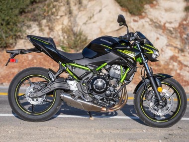 Descuento Carenados Moto Kawasaki Ninja Z650 2020-2023 - Negro Amarillo