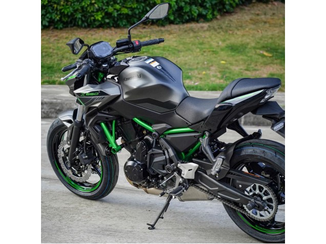 Descuento Carenados Moto Kawasaki Ninja Z650 2020-2023 - Negro Verde