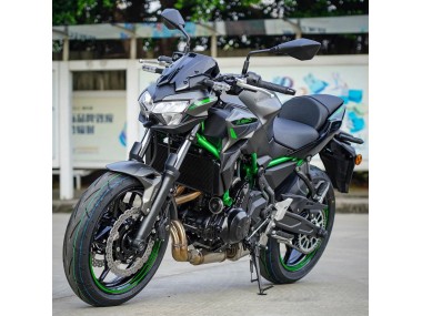 Descuento Carenados Moto Kawasaki Ninja Z650 2020-2023 - Negro Verde