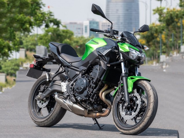 Descuento Carenados Moto Kawasaki Ninja Z650 2020-2023 - Verde Negro