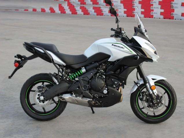 Descuento Carenados Moto Kawasaki Versys 650 2015-2021 - Blanco