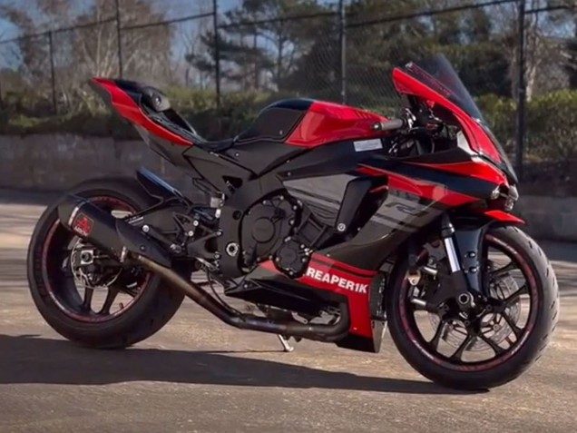 Descuento Carenados Moto Yamaha YZF 1000 R1 2015-2019 - Rojo Negro Plata