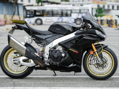 Descuento Carenados Moto Aprilia RSV4 1100 2021-2024 - Negro