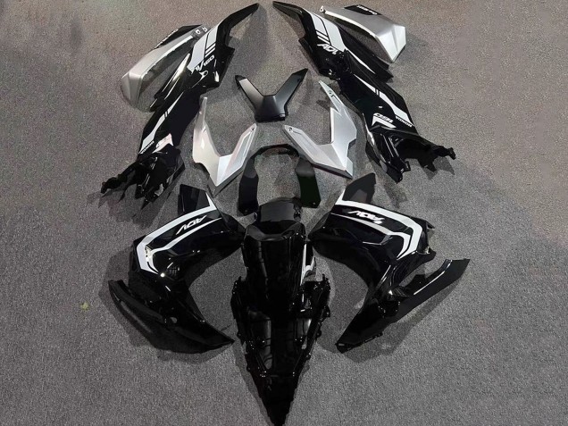 Descuento Carenados Moto Honda ADV160 2022-2024 - Plata Negro Brillante