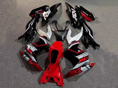 Descuento Carenados Moto Honda ADV160 2022-2024 - Plata Rojo Negro Brillante