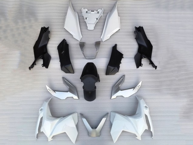 Descuento Carenados Moto Honda ADV160 2022-2024 - Blanco Plata Negro