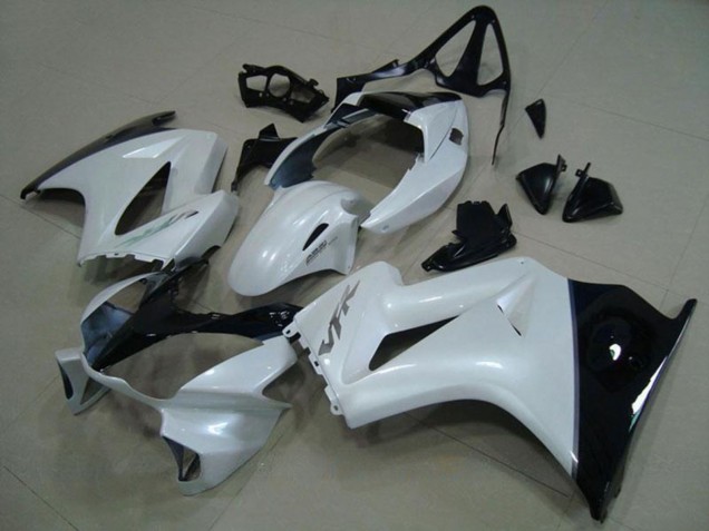 Descuento Carenados Moto Honda VFR 800 2002-2013 - Blanco Negro Brillante Plata Calcomanía