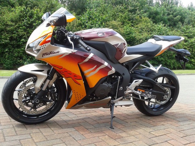 Descuento Carenados Moto Honda CBR1000RR 2012-2016 - Urban Tiger