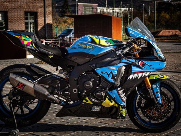 Descuento Carenados Moto Yamaha YZF R1 2015-2019 - Azul Amarillo Tiburón