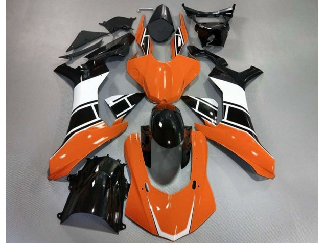 Naranja Brillante Blanco & Negro 15-19 R1 Carenado Naranja Brillante Blanco & Negro 15-19 R1 Carenado