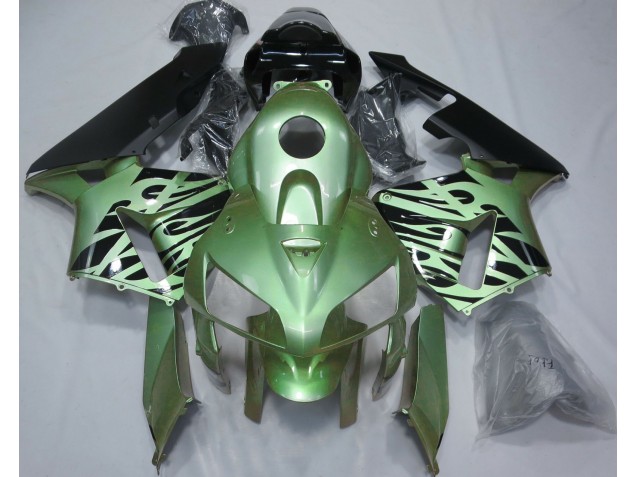 Verde Claro Llama 05-06 CBR600RR Carenado